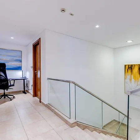 Globalstay. Luxury 3 Bedroom + Maid Townhouse With Sea View Dubai Exterior photo