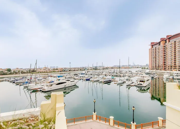 Globalstay. Luxury 3 Bedroom + Maid Townhouse With Sea View