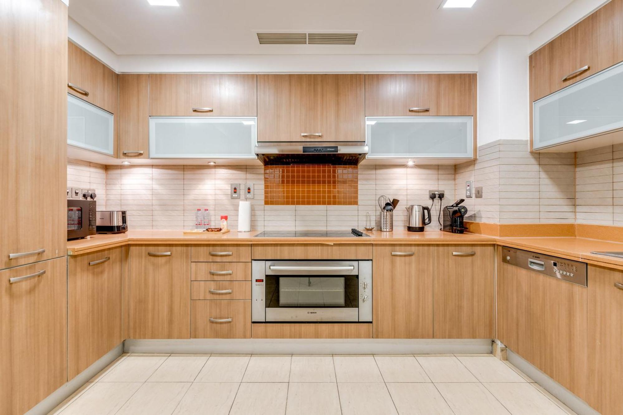 Globalstay. Luxury 3 Bedroom + Maid Townhouse With Sea View شقة