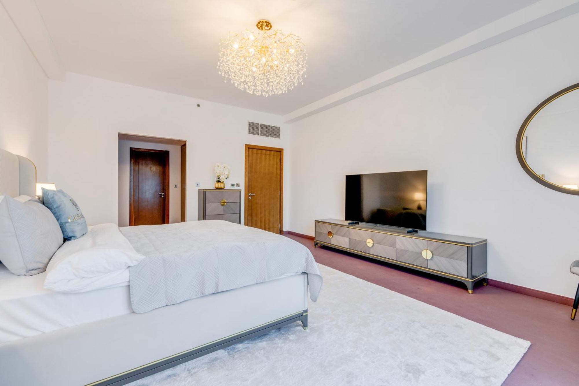Globalstay. Luxury 3 Bedroom + Maid Townhouse With Sea View شقة