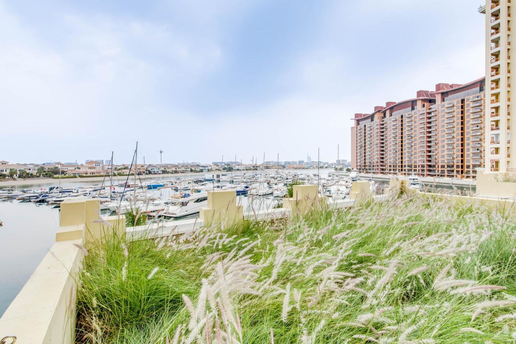 Globalstay. Luxury 3 Bedroom + Maid Townhouse With Sea View دبي