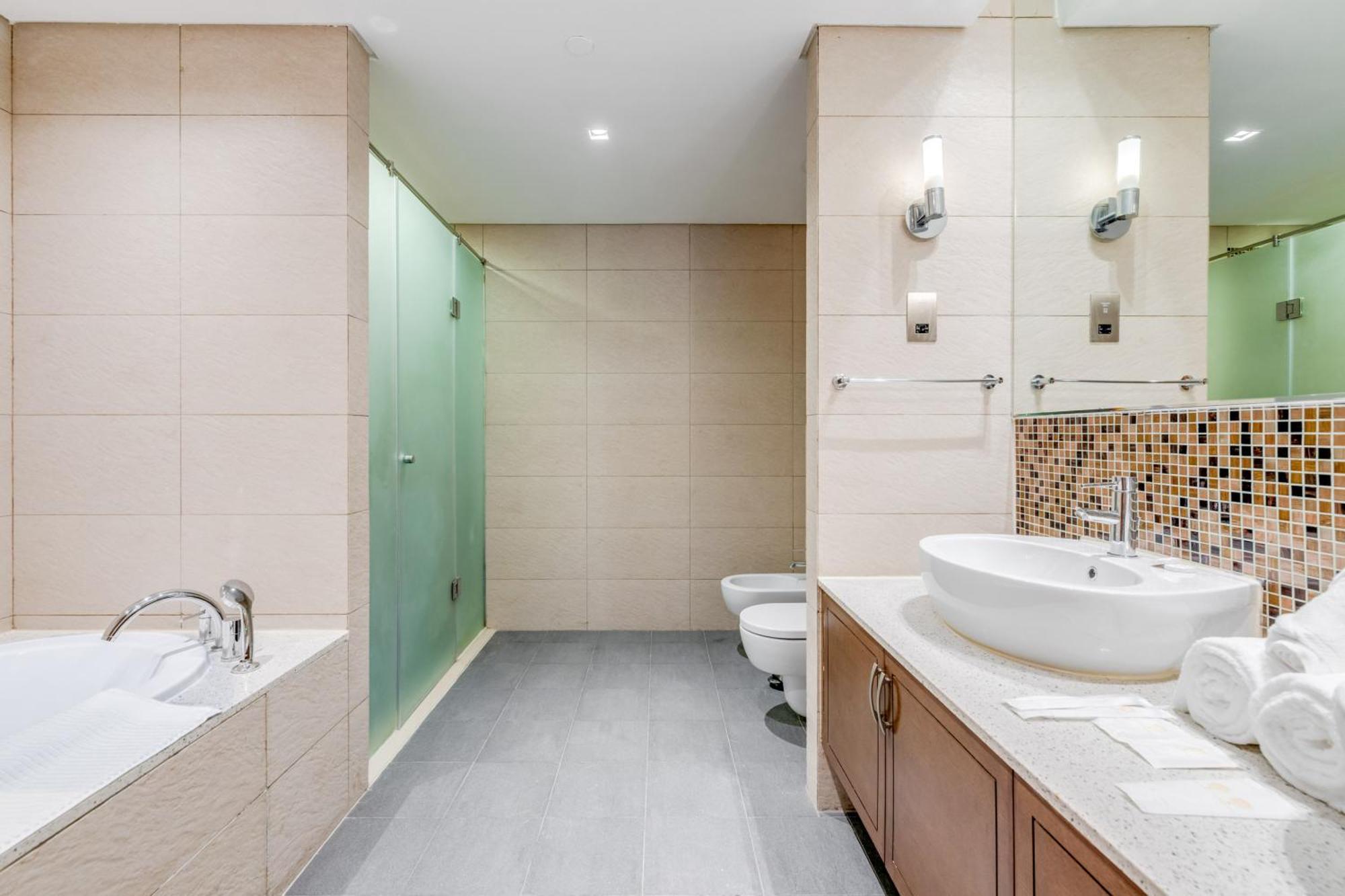 Globalstay. Luxury 3 Bedroom + Maid Townhouse With Sea View شقة دبي