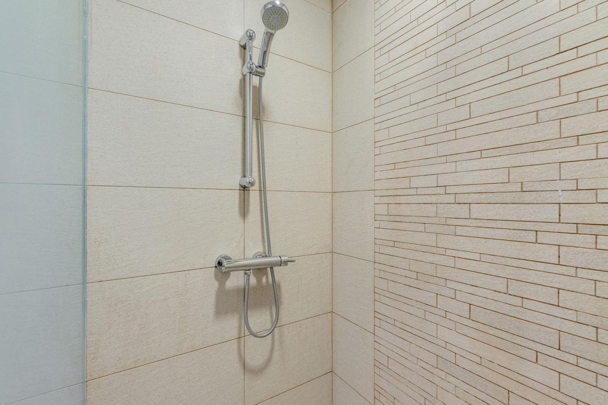 Globalstay. Luxury 3 Bedroom + Maid Townhouse With Sea View دبي