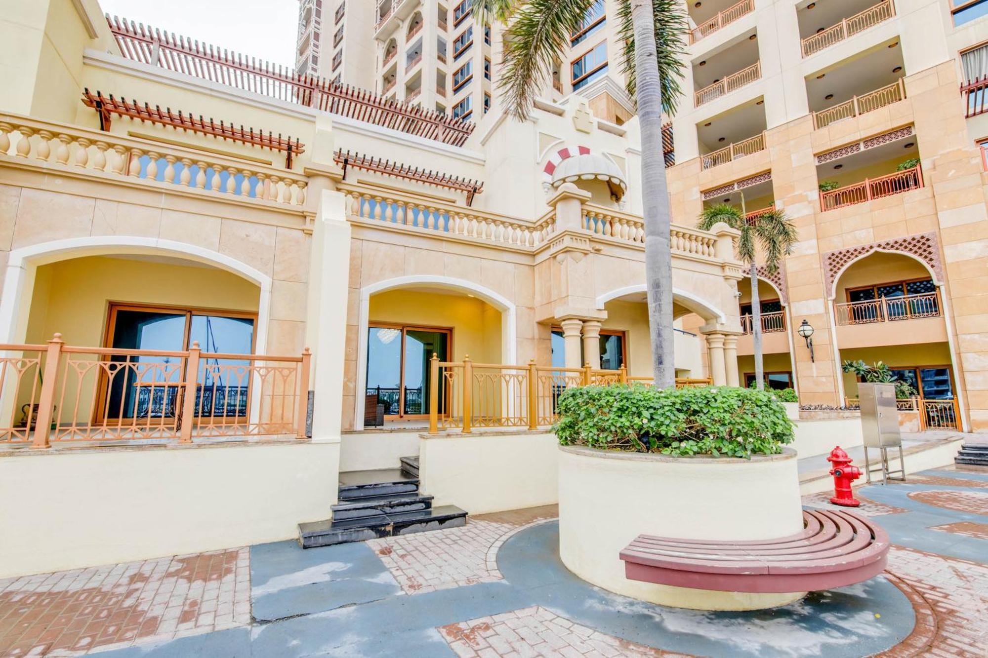 Globalstay. Luxury 3 Bedroom + Maid Townhouse With Sea View شقة *